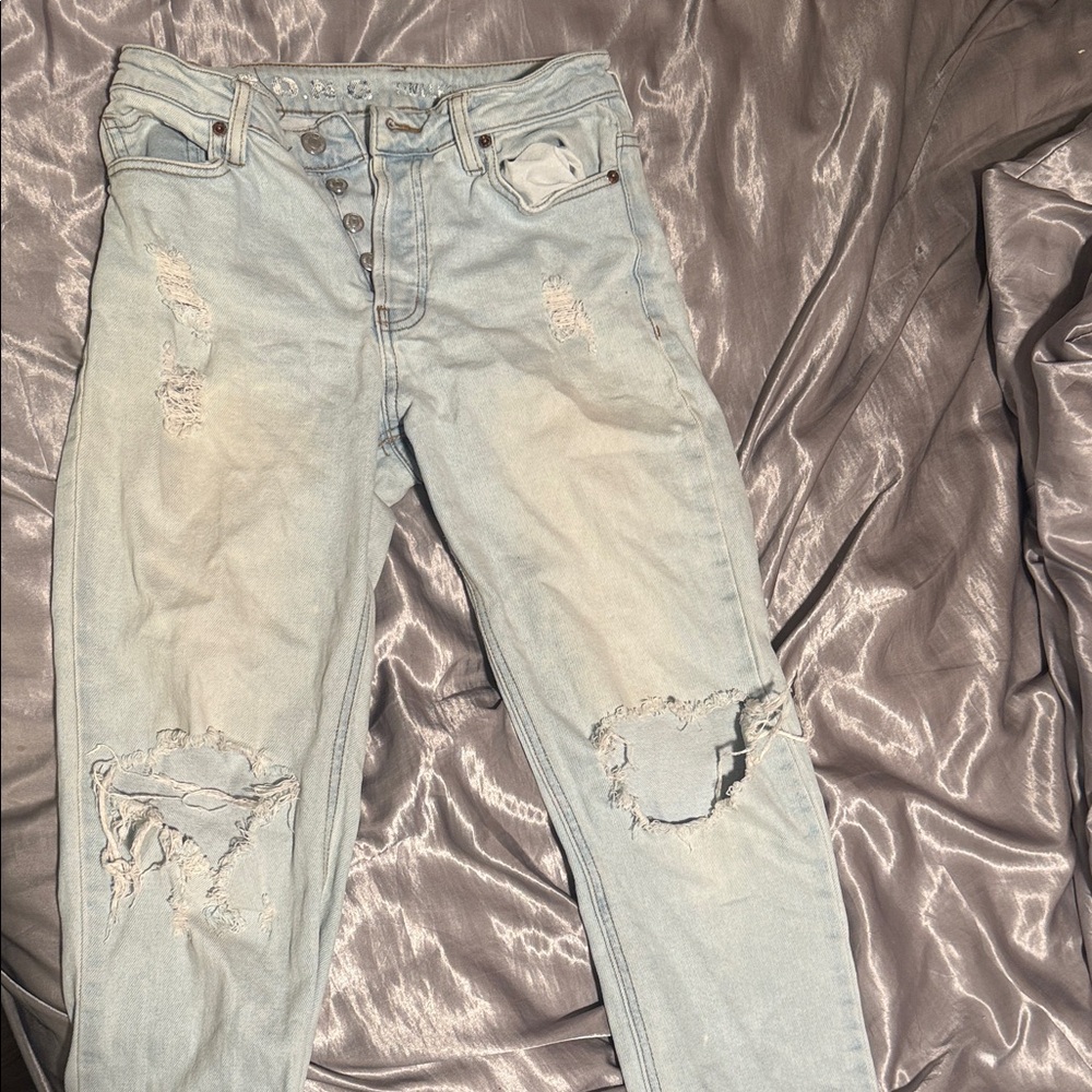 Stylish Light Blue Distressed Women Jeans